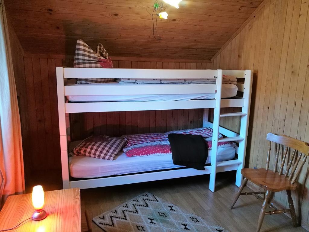 B&B Rosaly Chateau-d'Oex Room photo